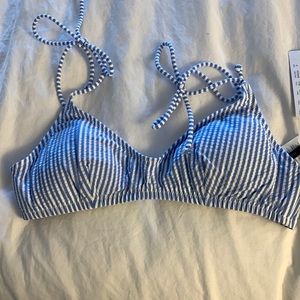 Size small NWT seersucker bikini swim  top Jcrew